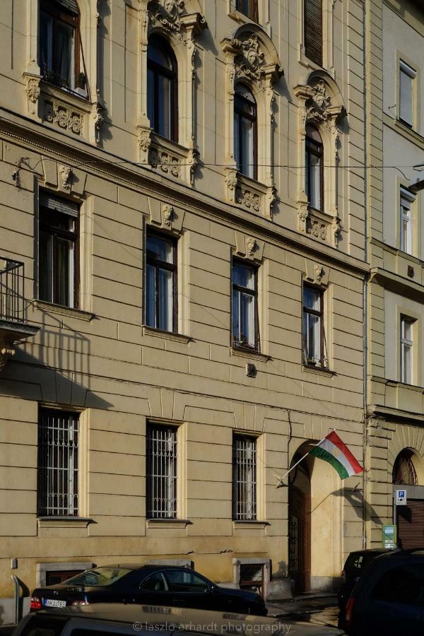 Rakoczi Apartman Lägenhet Budapest Exteriör bild