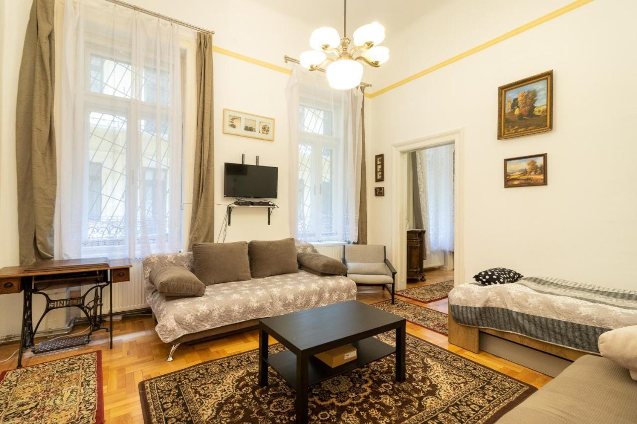 Rakoczi Apartman Lägenhet Budapest Exteriör bild