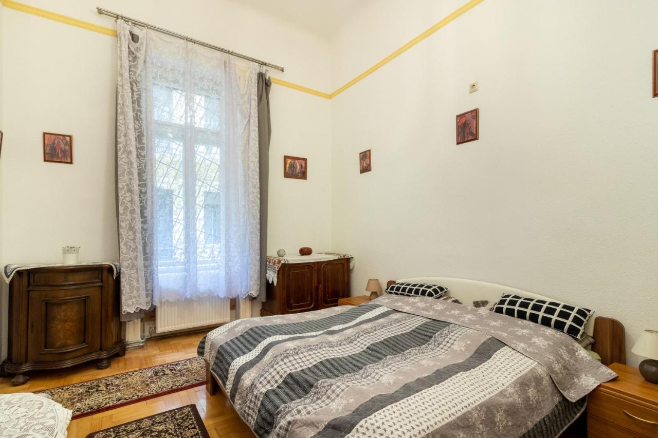 Rakoczi Apartman Lägenhet Budapest Exteriör bild